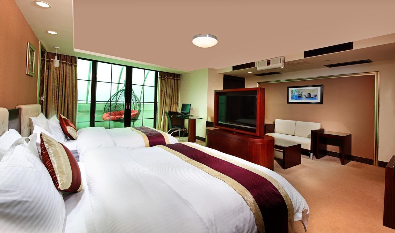 New World Hotel Гуанчжоу Экстерьер фото