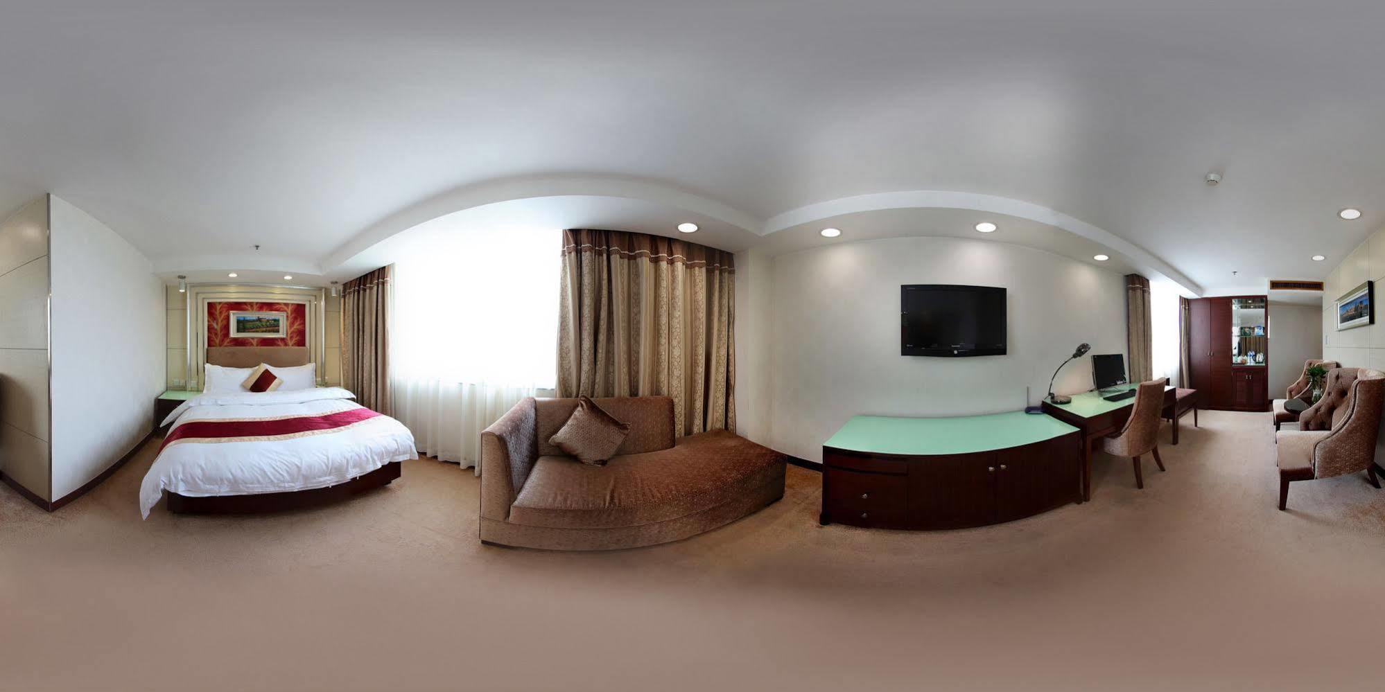 New World Hotel Гуанчжоу Экстерьер фото